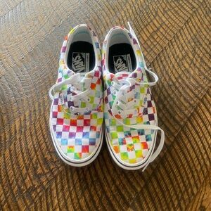 NWOT — VANS ERA TIE DYE SHOES — size 7.5 (Women’s)